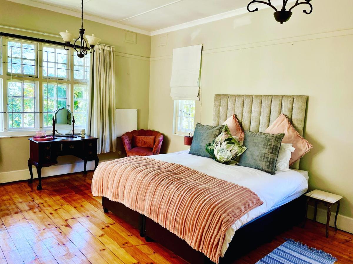 Clarendon Manor And Cottages โฮวิค ภายนอก รูปภาพ